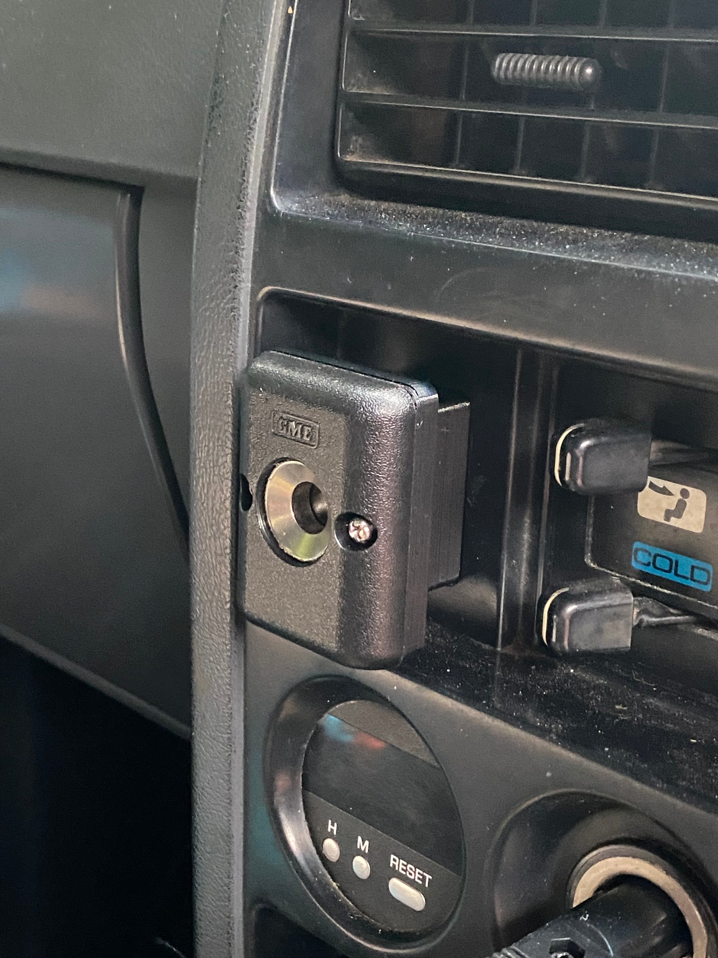 UHF Handheld Holder Bracket | Fits Factory Rocker Switch Holes | Nissan Patrol MQ, GQ, GU (160, Y60 & Y61 Series)